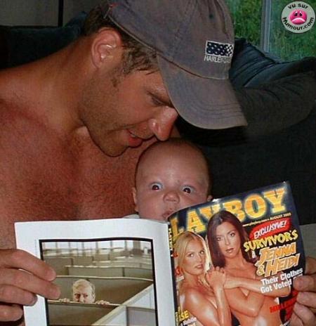 Bébé play boy...